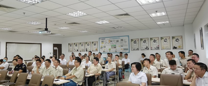 "綠色環(huán)保 健康上?！迸嘤?xùn)走進(jìn)威廉希尔新材(圖3)